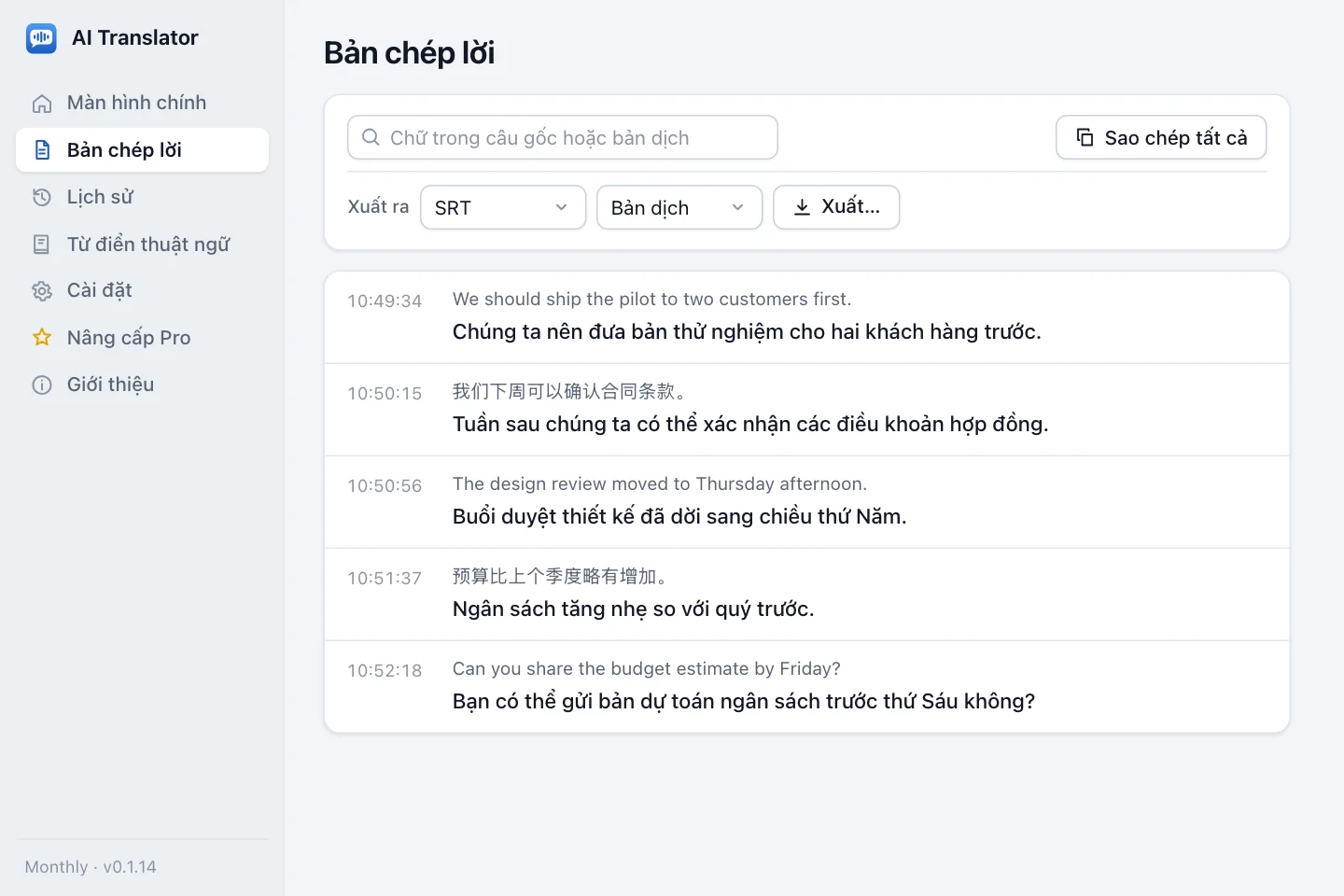 Bản chép lời gồm giờ, câu gốc và bản dịch, có ô tìm kiếm, nút sao chép tất cả và chọn định dạng xuất